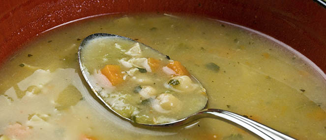 Organic chicken soup 633x285