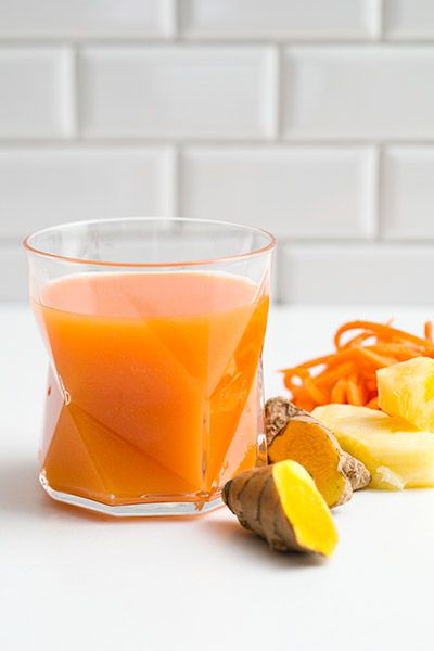 Carrot cleanser detox juice