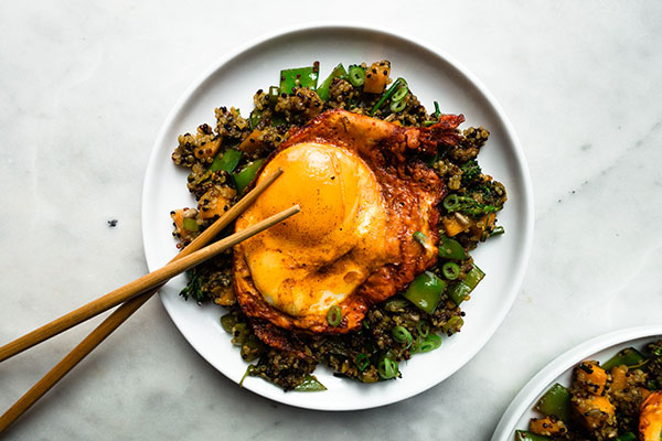 Crispy fried turmeric egg with quinoa