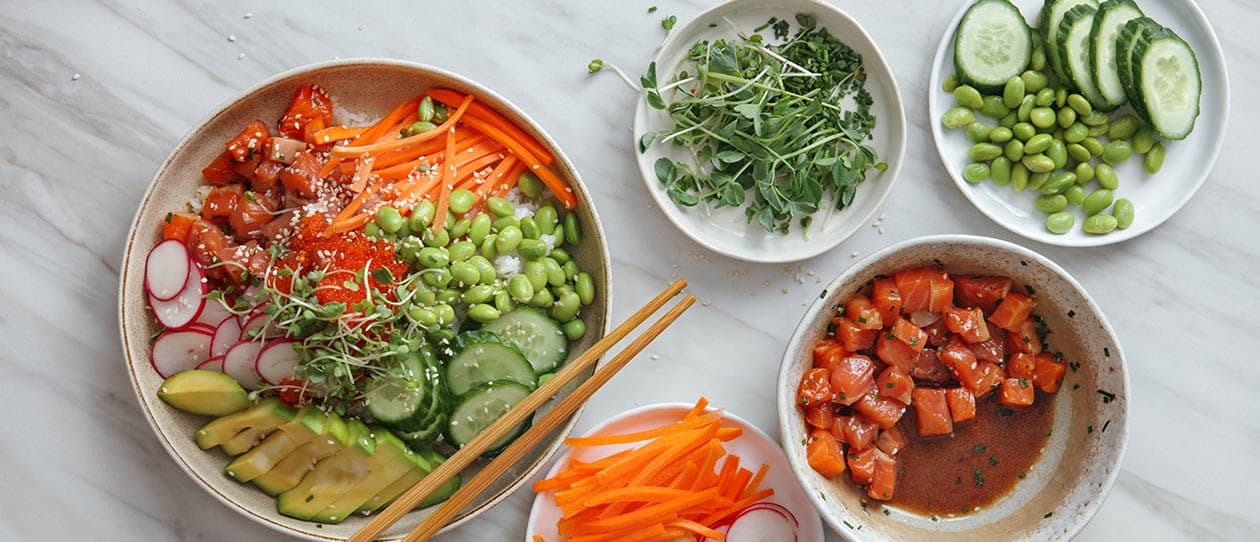 Salmon-and-quinoa-poke-bowl1260x542