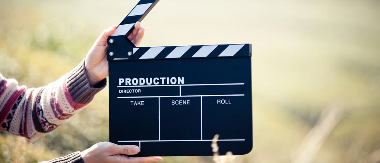4 of the best movie secenes to remind us to relax