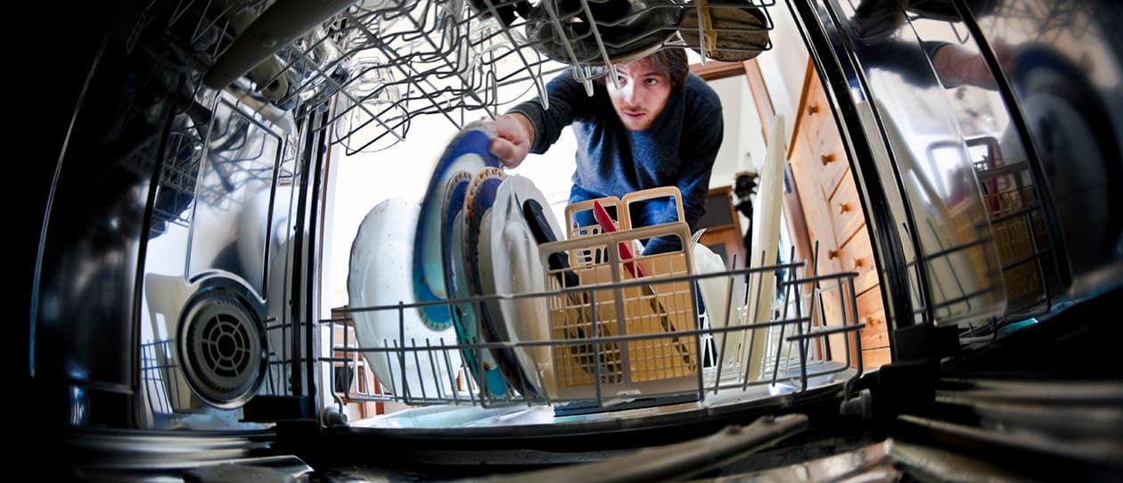 Man up in the kitchen 1260x542
