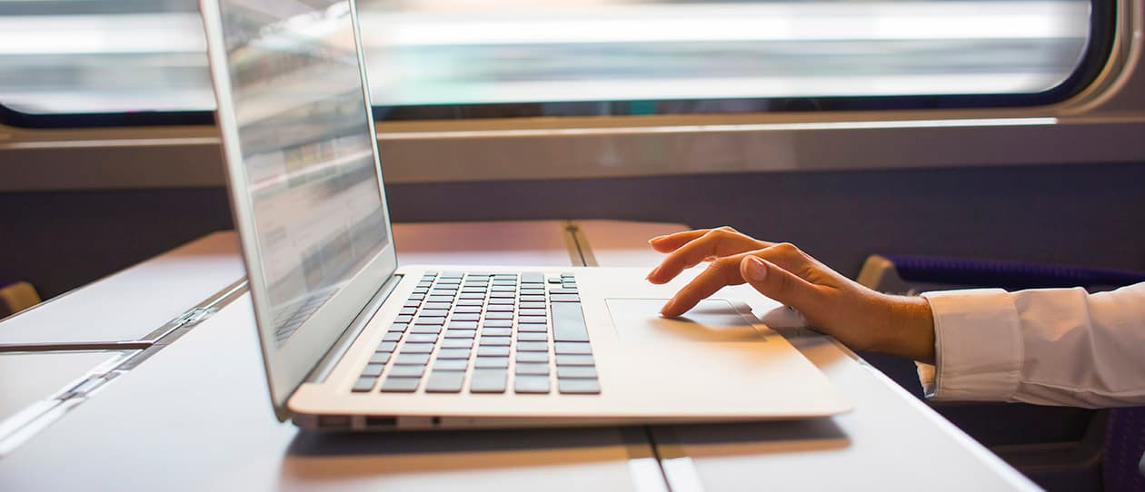Seven tieloosening stress tips to use at work 1260x542