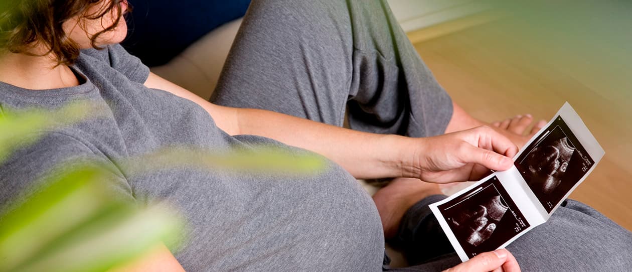 Thyroid screens needed for pregnant women 1260x542