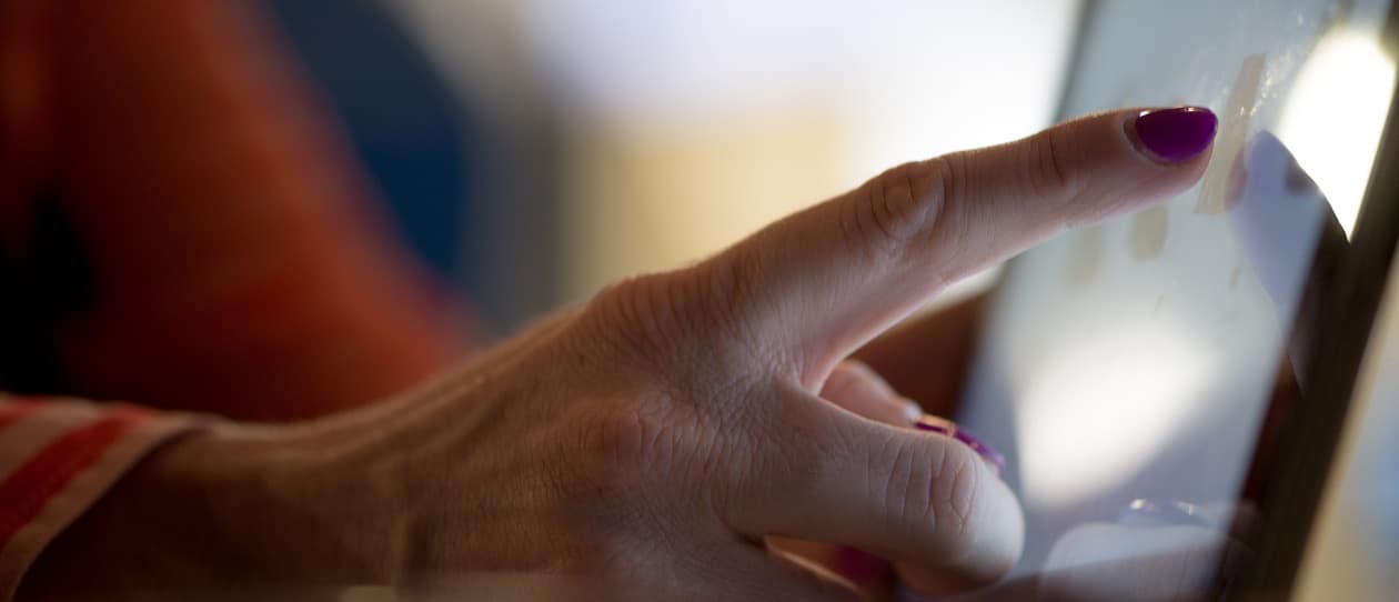 What your facebook status says about you