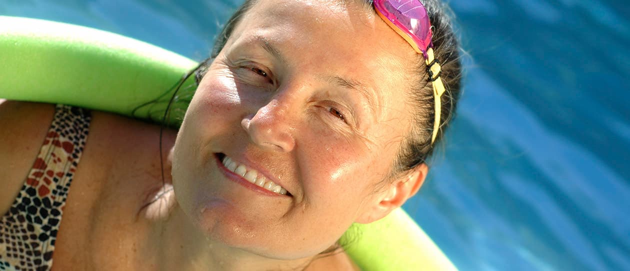 Working out in water 1260x542