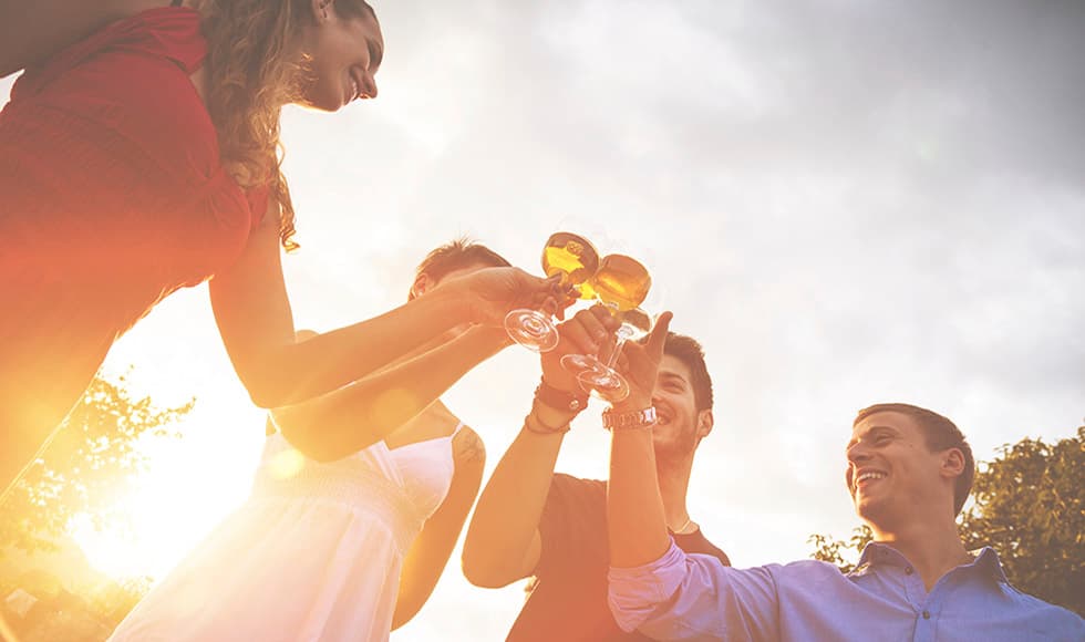 Alcohol and liver health thumb