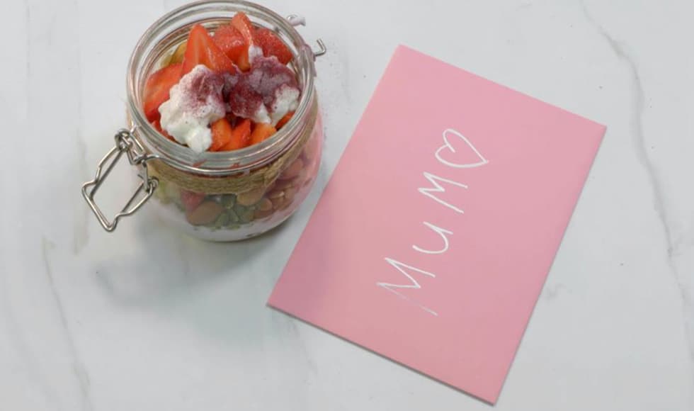 Bircher muesli jar thumb