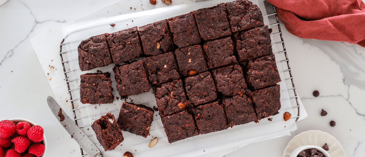 One bowl raspberry brownies HQ