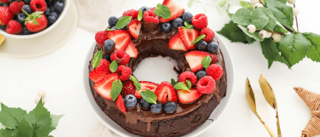 Chocolate wreath header