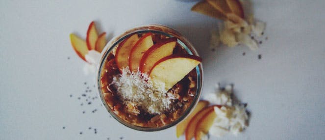 Apple crumble chia pudding with cinnamon almond sauce