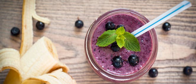 Smart-heart-blueberry-and-banana-smoothie-thumb