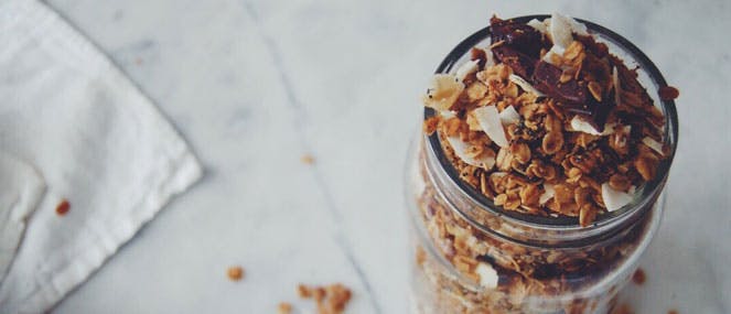 Sticky-Date-and-Ginger-Granola-thumb