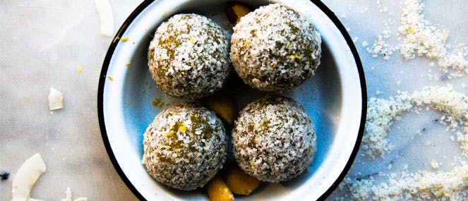 Matcha macadamia bliss balls