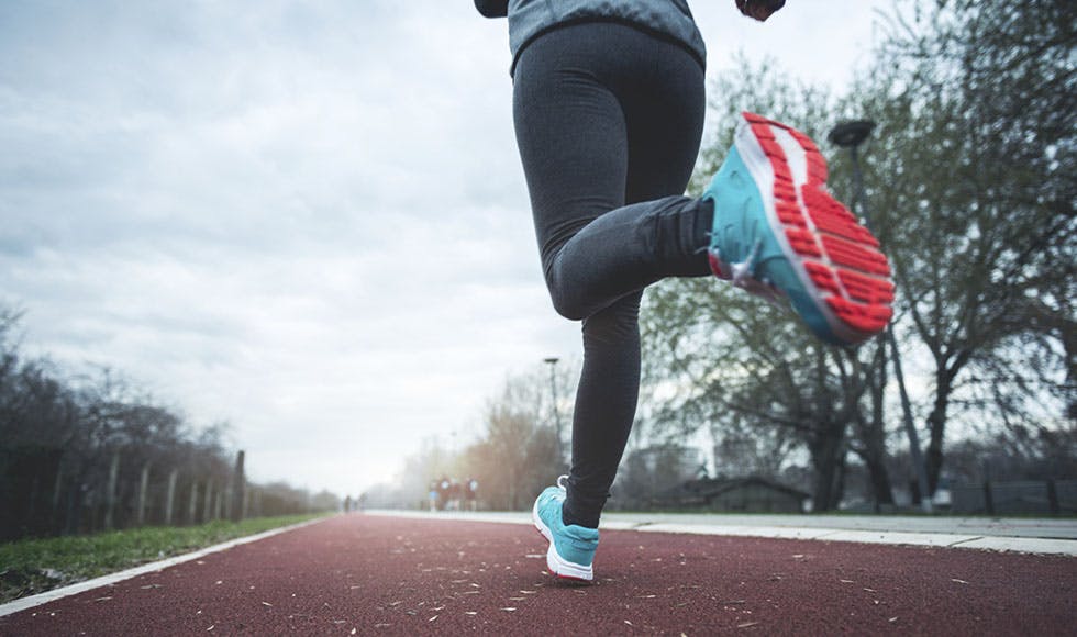 5 running tips to avoid knee pain thumb