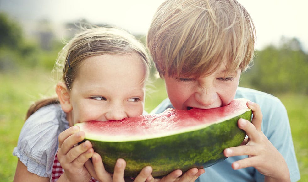 The foods that help to build bright kids thumb